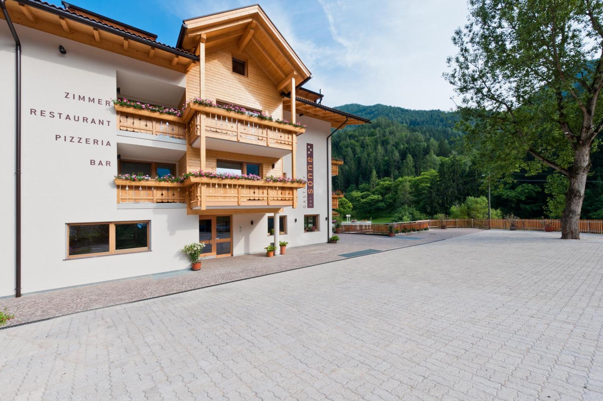 Gasthof Zur Sonne Cardano Esterno foto